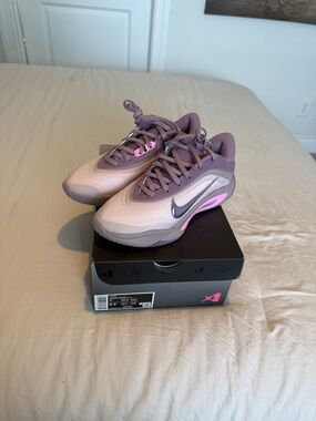 Brand New Nike A’One in Violet Dust/Pink Size 7